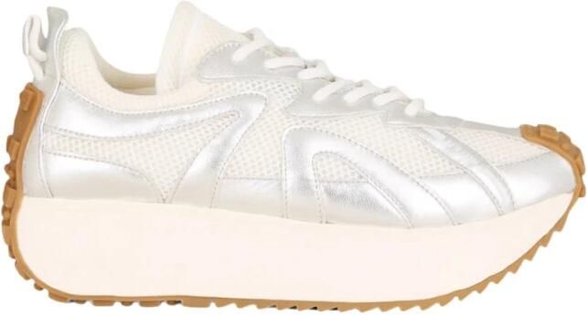 Inuikii Metallic Runner met Futuristische Platform