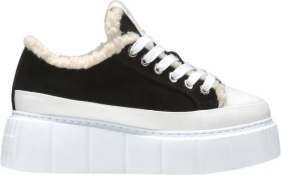 Inuikii Matilda Curly Zwarte Schoenen