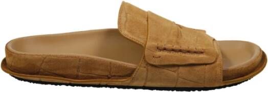 Jacquemus Camel Mocassin Sandalen