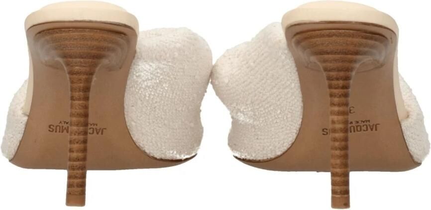 Jacquemus Muilezels met hakken Beige Dames