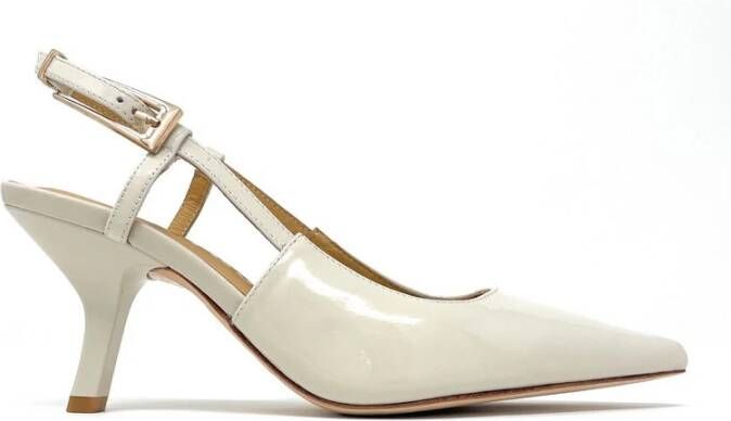 Janet & Janet Beige Lakleren Slingback Sandalen