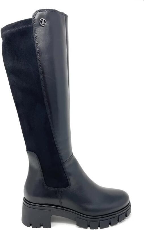 Janet & Janet Schoenen