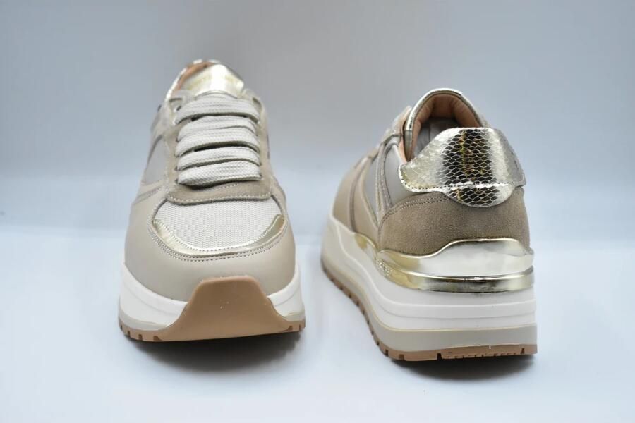 Janet & Janet Sneakers