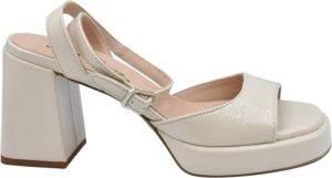 Janet & Janet Laced Shoes Beige Dames