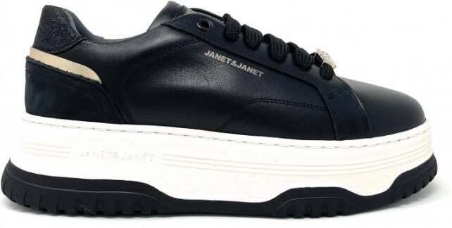 Janet & Janet Zwarte leren sneakers met strass-logo