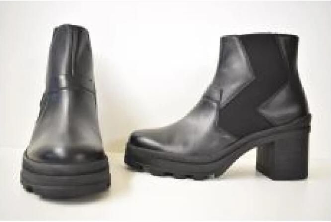 Janet Sport Beatles Heeled Boots