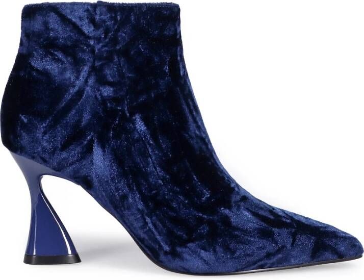Jeannot Blauwe Fluwelen Laarzen voor Glamoureuze Outfits Blauw Dames