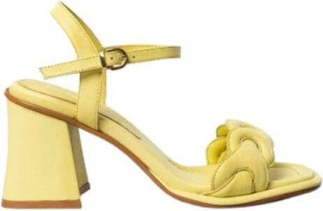 Jeannot Schoenen Geel Dames