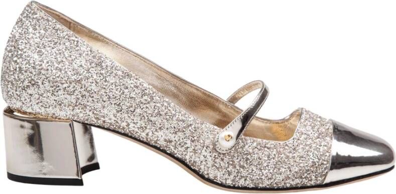 Jimmy Choo Gouden en Zand Elegante Parel Pumps