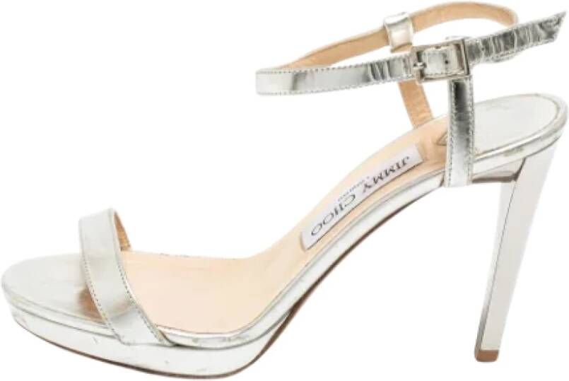 Jimmy Choo Pre-owned Leather sandals Gray Dames