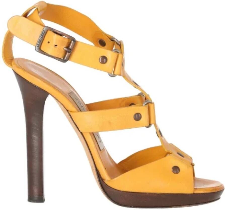 Jimmy Choo Pre-owned Leather sandals Yellow Dames