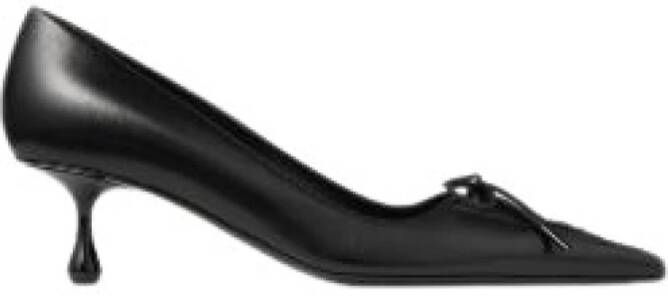Jimmy Choo Scarlett Pump in verschillende talen