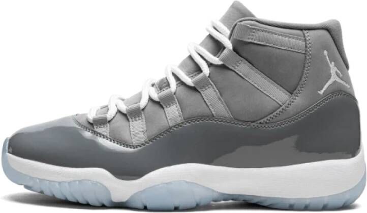 Jordan Cool Grey Retro Sneakers