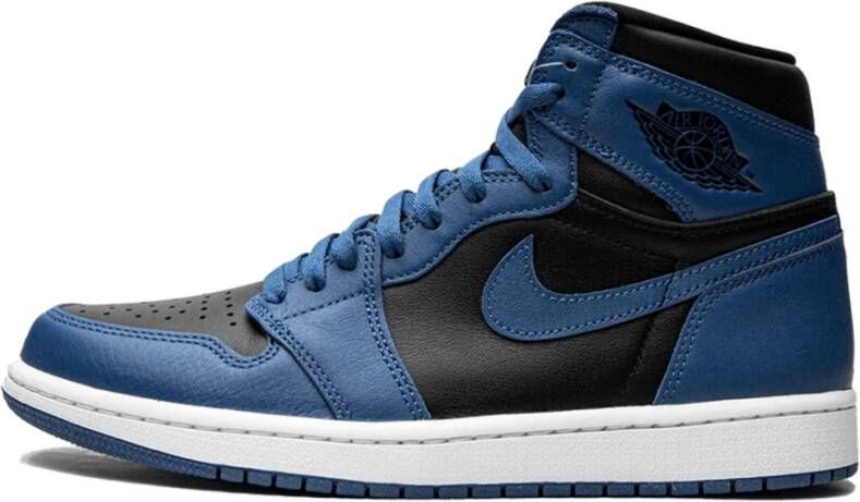 Jordan Donker Marina Blauw Retro High Sneakers