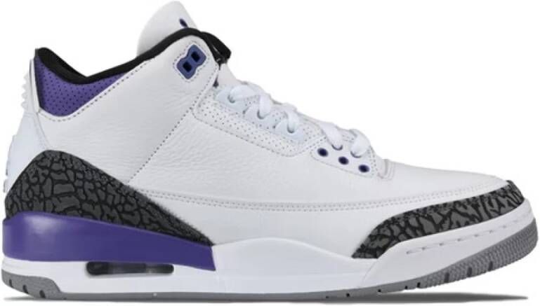 Jordan Donkere Iris Sneakers met Flexibele Schuimdemping Wit Dames