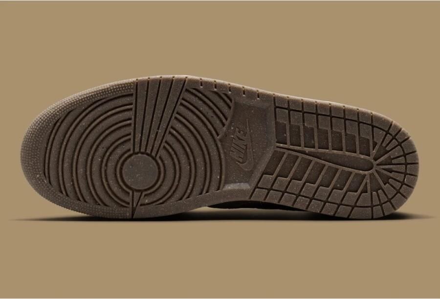 Jordan 1 Low SE Craft Suede Sneakers - Foto 4