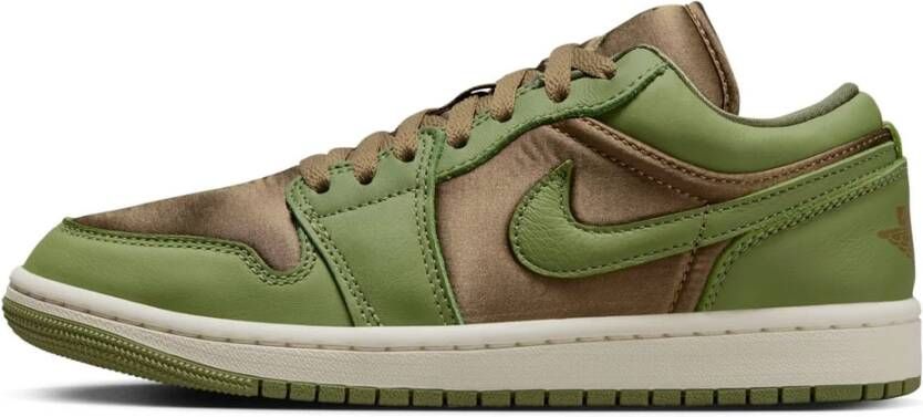 Jordan Lage Wmns Olive Satijnen Sneakers