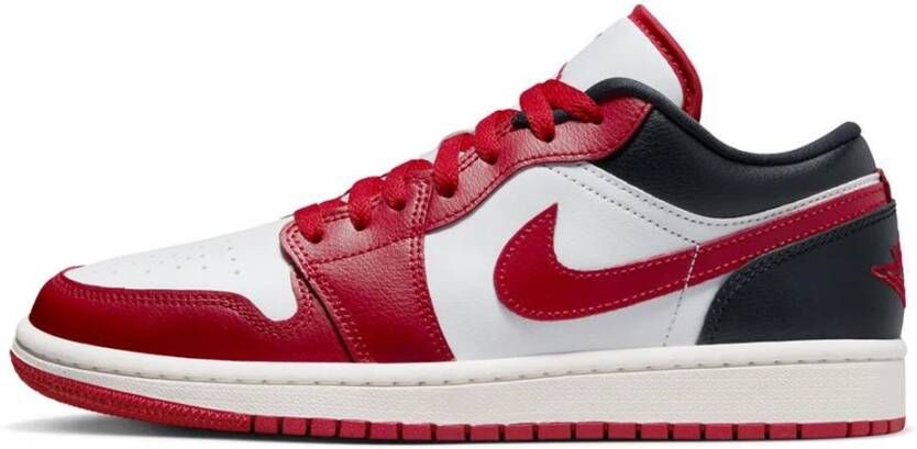 Jordan Wmns Air 1 Low Basketball Schoenen white gym red black sail maat: 37.5 beschikbare maaten:36.5 37.5 38.5 39 40.5 41 42 - Foto 15