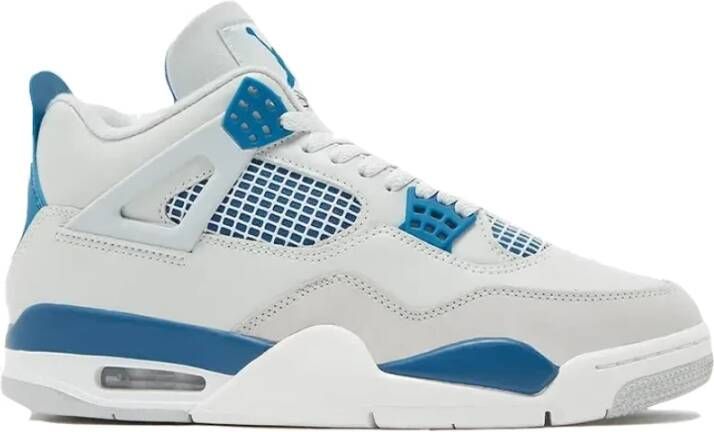Jordan Military Blue Sneakers klassieke stijl