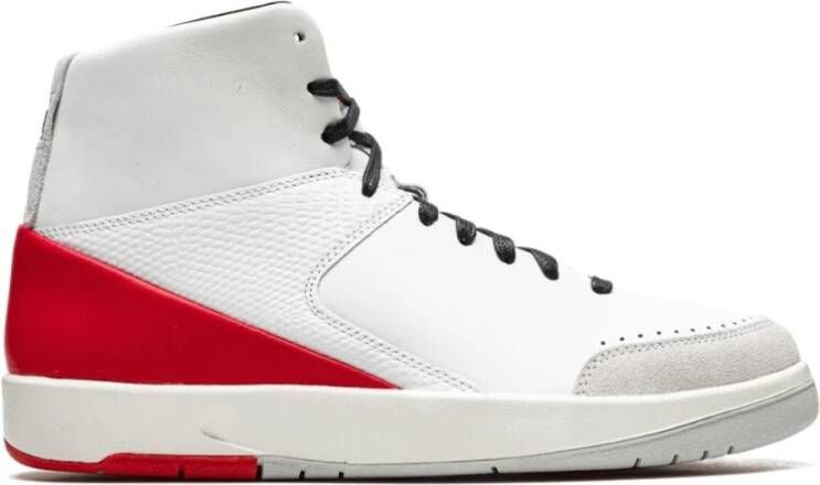 Nike Low-Top Sneakers Air Jordan 2 Retro Se X Nina Chanel Sneakers in wit