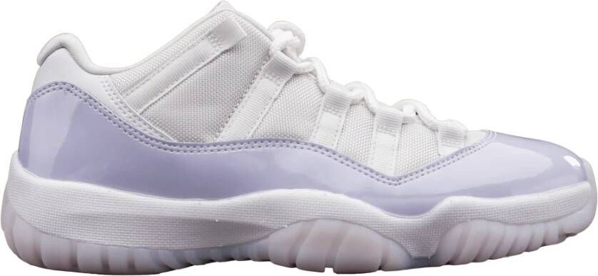 Jordan Retro Low Pure Violet White