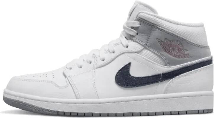 Jordan Stijlvolle sneakers geïnspireerd op Parijs