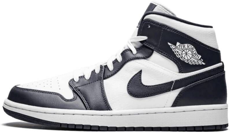 Jordan Air 1 Mid Basketball Schoenen mid white metallic gold obsidian 44.5 beschikbare maaten:44.5