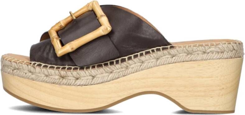 Kanna Bruine Plateau Slippers met Bamboe Gesp
