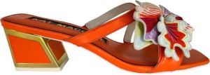 Kat Maconie Kleurrijke leren hak sandalen met multicolor bloem Oranje Dames