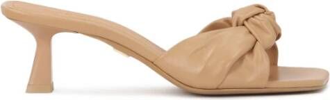 Kazar Beige muiltjes met een decoratieve knoop