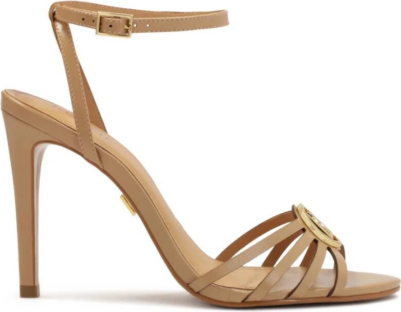 Kazar Beige sandalen met metalen monogram