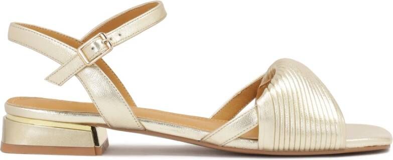 Kazar Gouden platte sandalen met lage hak