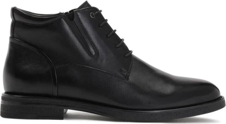 Kazar Chukka Boots