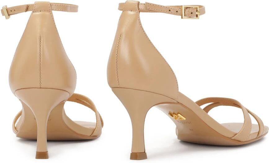 Kazar Beige Sandalen met Twee Dunne Bandjes