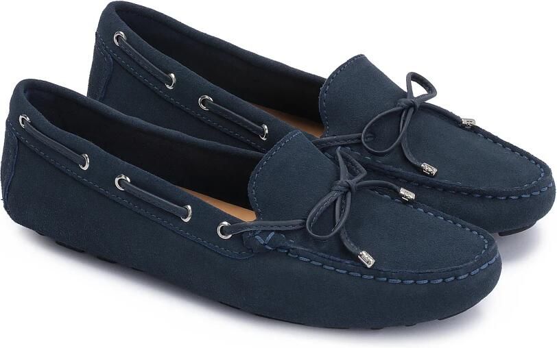 Kazar Marineblauwe mocassins voor dames met een elastische zool omgeslagen op de hiel