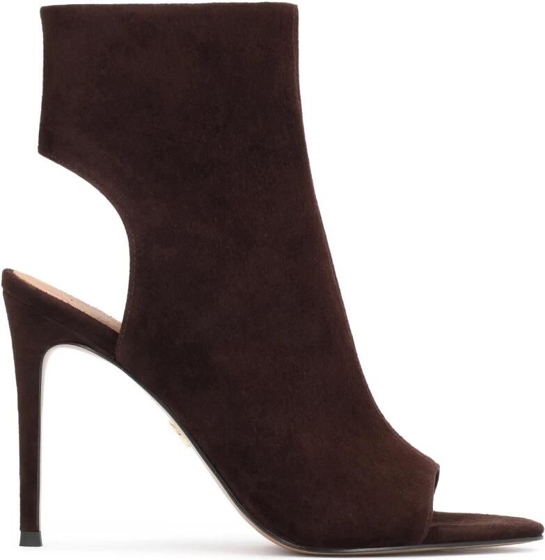 Kazar Boots