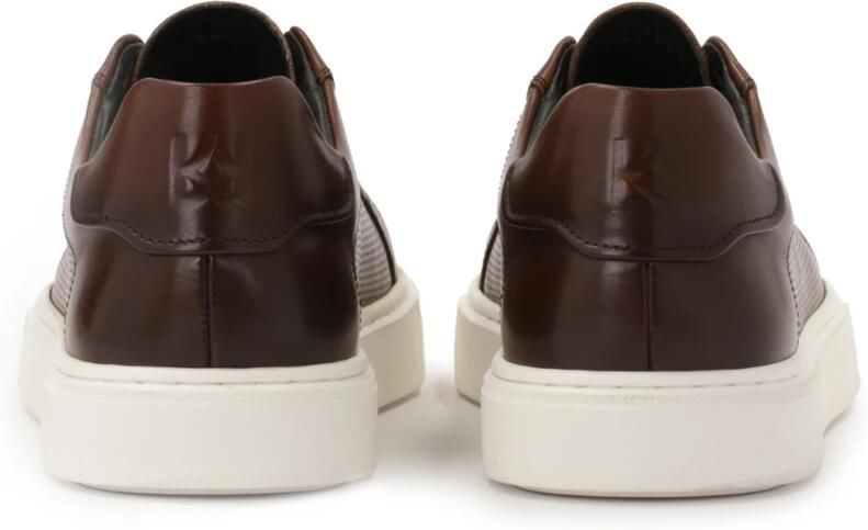 Kazar Bruine casual sneakers met perforaties