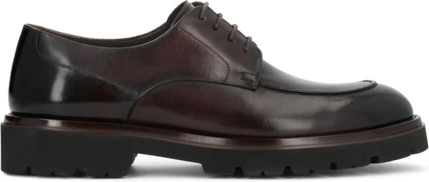 Kazar Bruine derby schoenen met profielzool