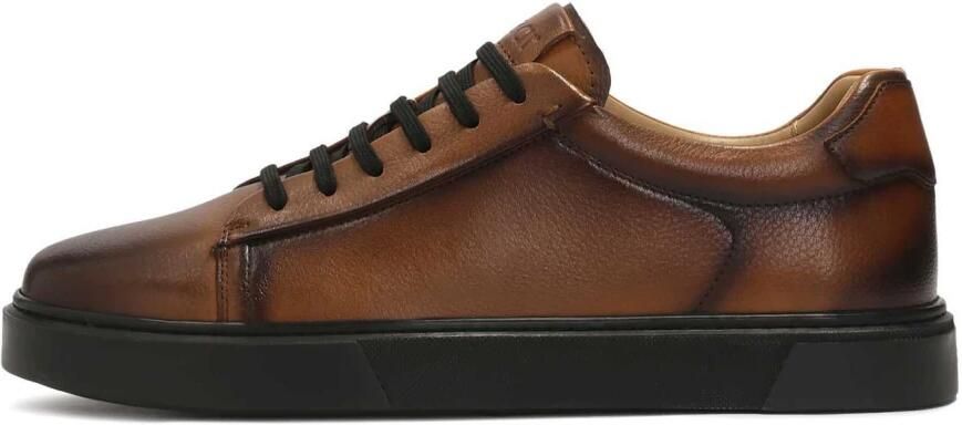 Kazar Bruine sneakers in smart casual stijl