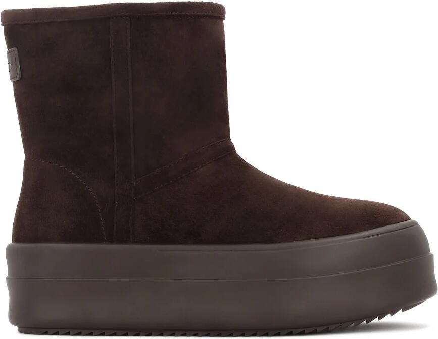 Kazar bruine snowboots op een dikke zool met schapenwollen isolatie