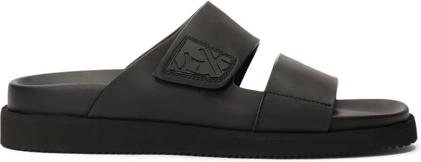 Kazar Comfortabele zwarte slides met matte afwerking