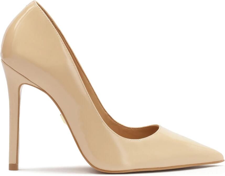 Kazar Gelakte hoge hakken pumps.Dit product valt groot uit.