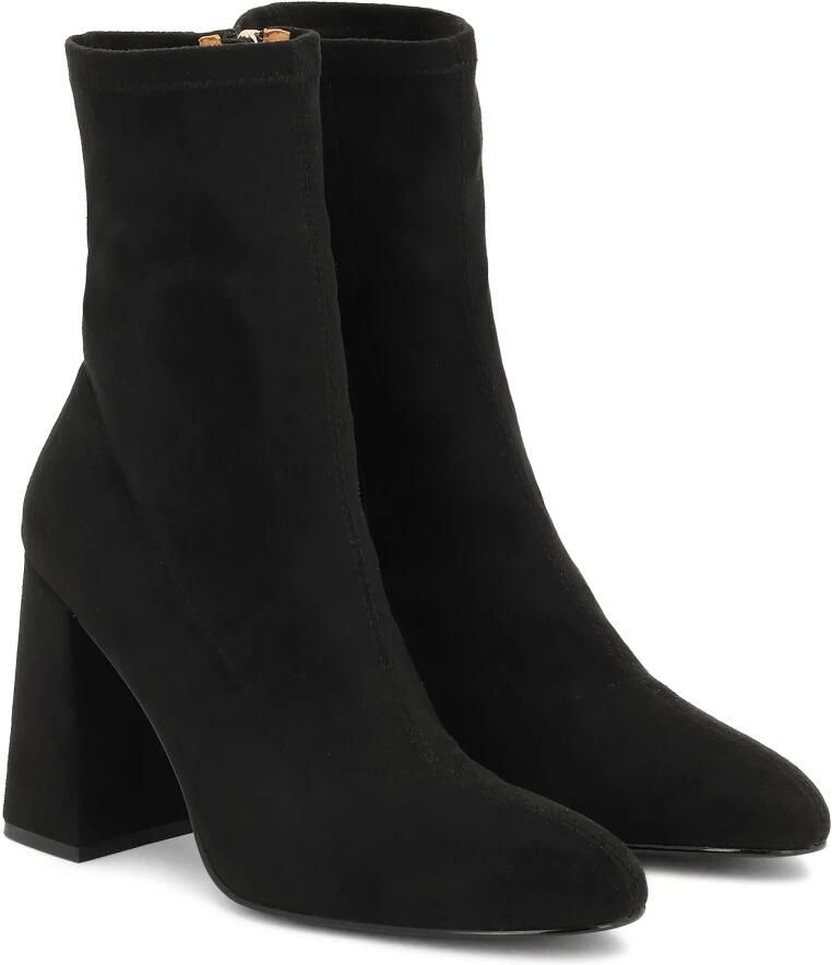 Kazar Classic black boots on a post