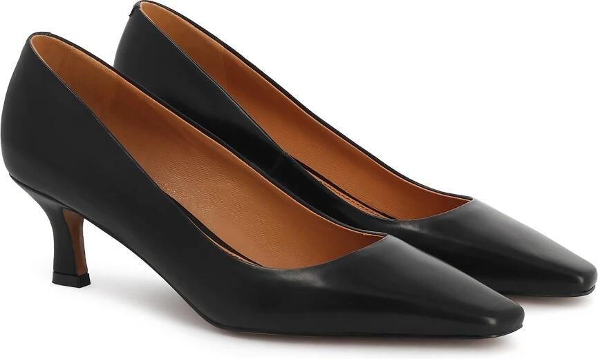 Kazar Leren pumps met een klassieke snit