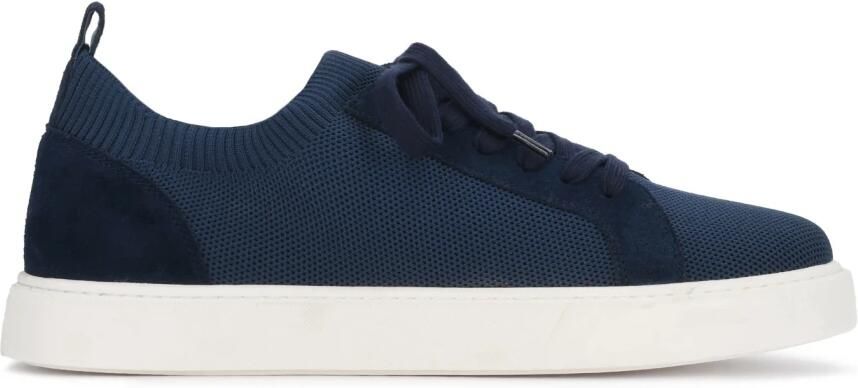Kazar marineblauwe heren sneakers van stof en suède met contrasterende zool