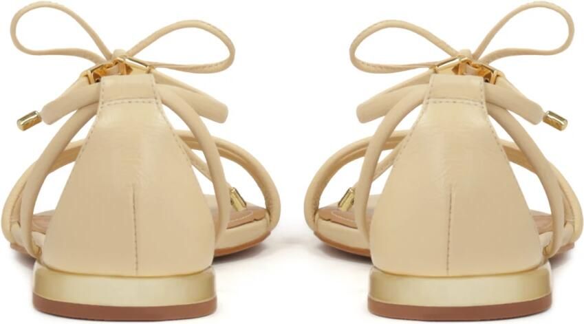 Kazar Roomkleurige sandalen met binding en volledige hak