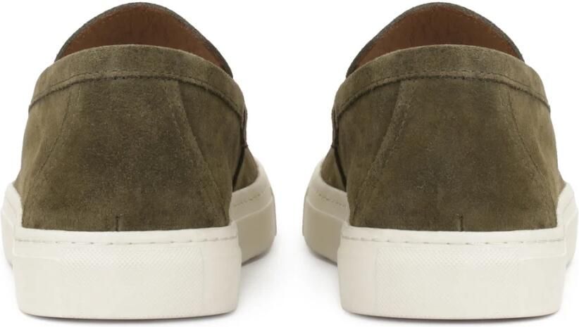 Kazar Slip-on suède sneakers in khakikleur