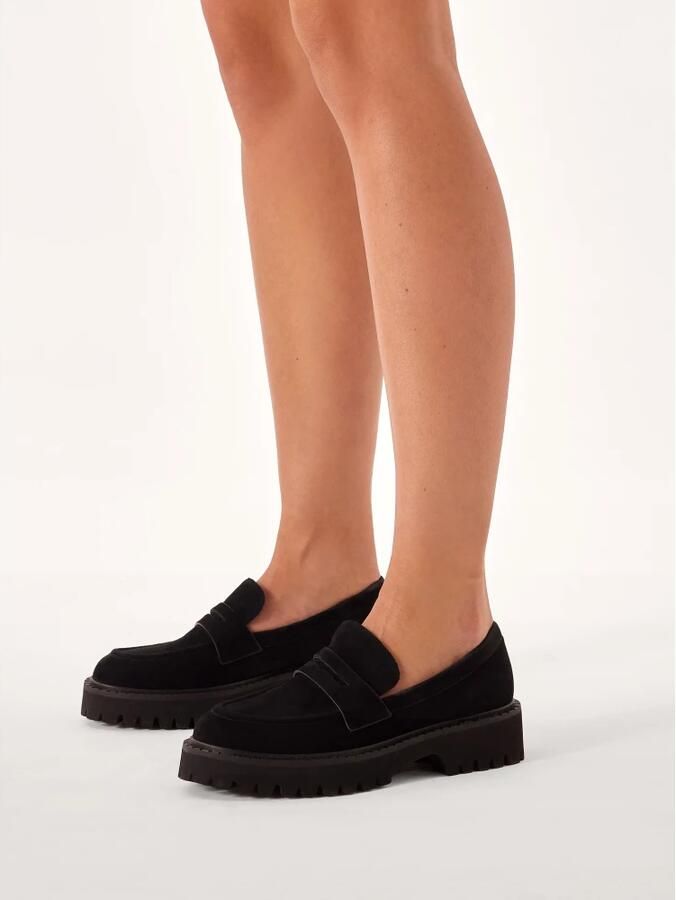 Kazar Suede zwarte instappers.Dit product valt groot uit. - Foto 2