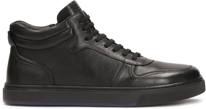 Kazar Urban enkellaagse sneakers voor mannen.Dit product valt groot uit.