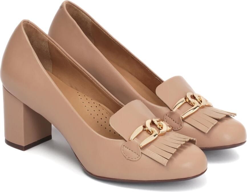 Kazar Lichtbruine leren pumps met kwastjes en een ketting - Foto 5
